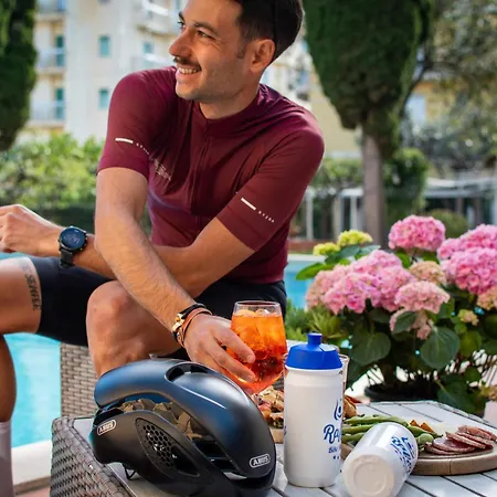 Hotel Raffy Family & Bike Diano Marina