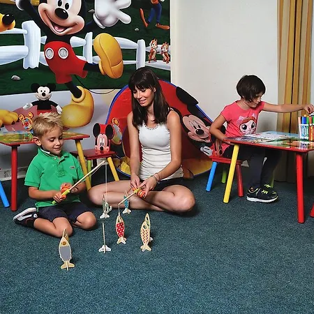 Hotel Raffy Family & Bike