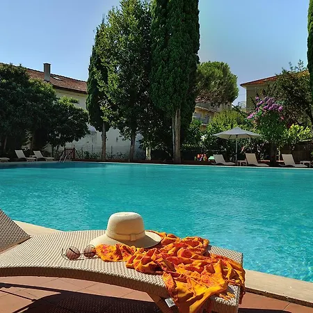 Hotel Raffy Family & Bike