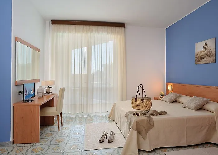 Raffy Family & Bike Hotel Diano Marina