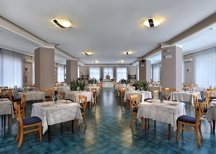 Raffy Family & Bike 3*